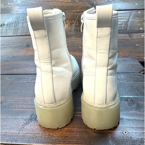 Steve Madden Rubber Platform Lug Sole Bettyy Combat Boots White Women's Size 8 - Picture 8 of 14